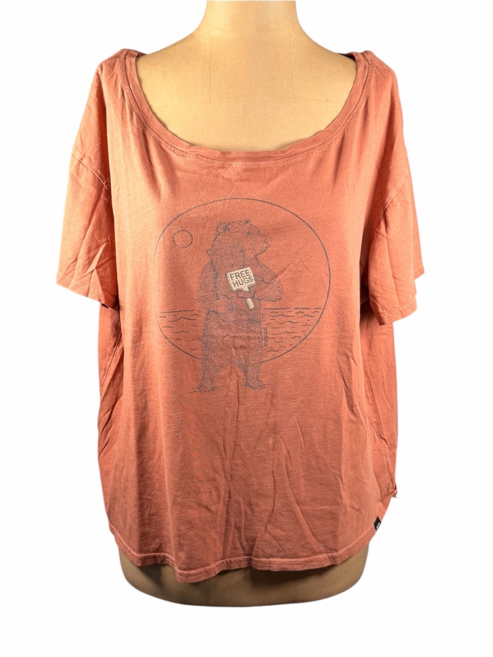 PRANA Women's Graphic T-Shirt Free Hugs Bear
